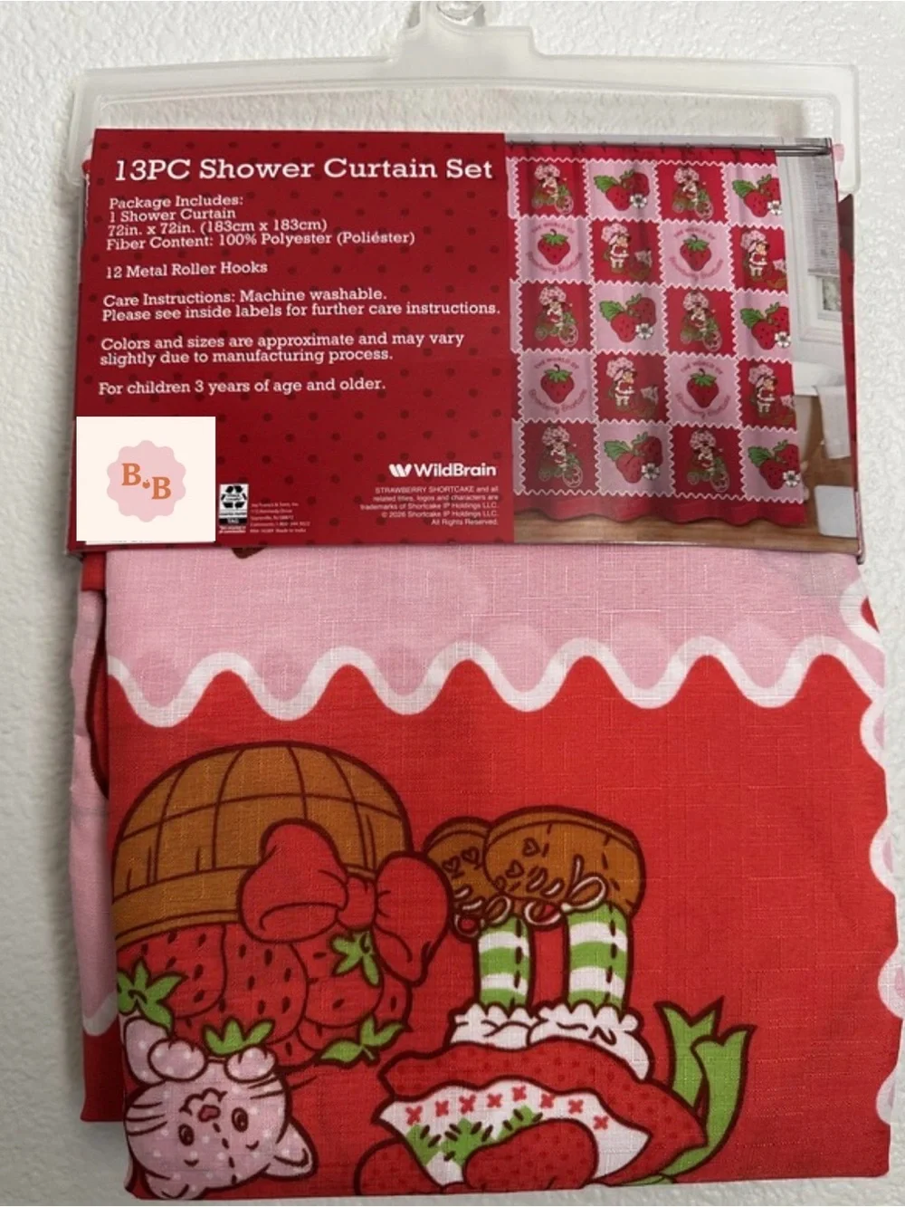 Strawberry Shortcake Red Shower Curtain Set - 13pc
